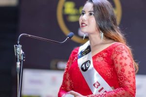 सुन्दरहरैंचाकी बिनिता अधिकारी ‘मिसेस नेपाल वर्ल्डमा प्रतिस्पर्धा