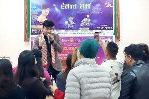 धरान गुञ्जाए गायक हेमन्त शर्माले