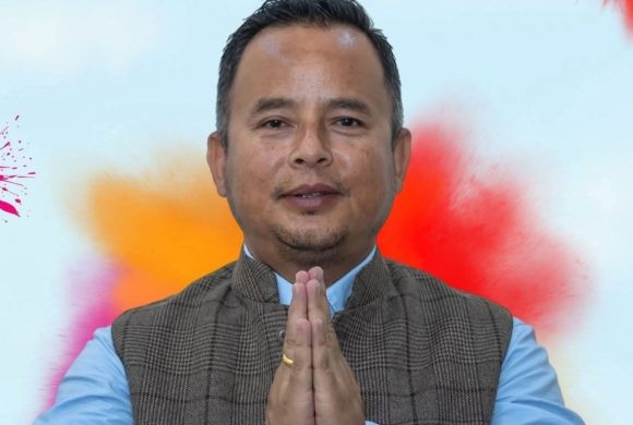समाजसेवाबाट  नेतृत्वतर्फ :  सुन्दरहरैँचाको विकासका लागि देवराज तामाङ मोक्तानको प्रतिबद्धता