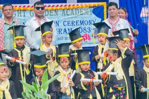 लाइट गार्डेन एकेडेमीकाे १० औँ दीक्षान्त समारोह तथा स्वागत कार्यक्रम  सम्पन्न