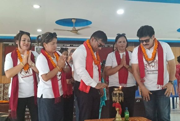 साउन २२ देखि प्रदर्शनमा आउने चलचित्र ‘हली’ को विराटचोकमा प्रचार प्रसार